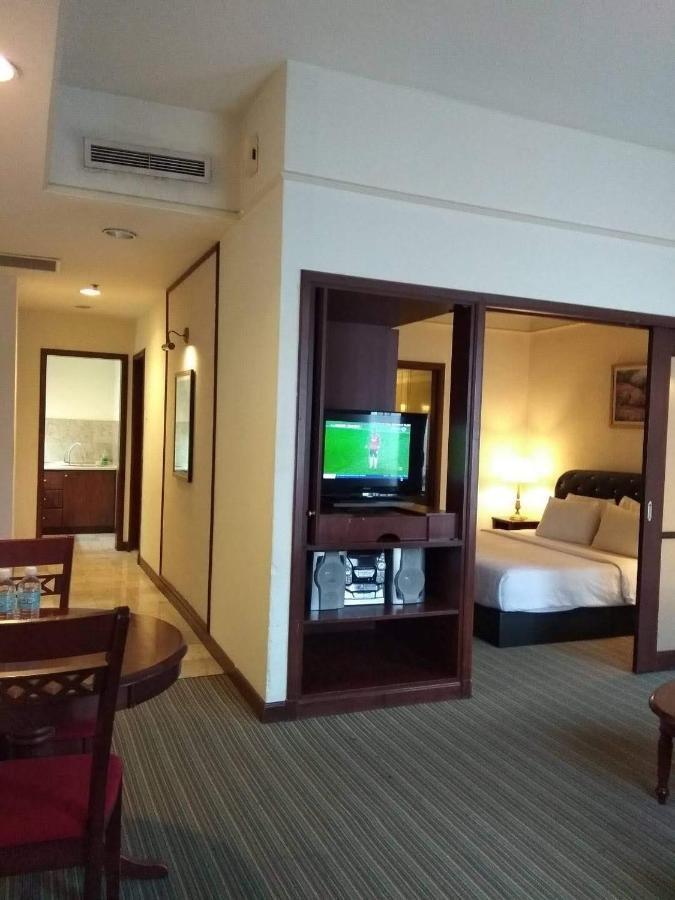 Berjaya Times Square Service Apartment, Куала-Лумпур Экстерьер фото
